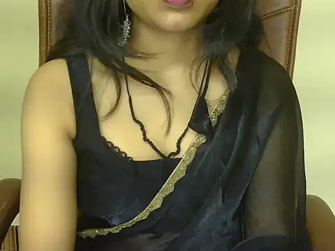 Snapshot of Cute_Pihu01 chatting on 10.27.25 Cute Pihu01 online show from 10.27.25