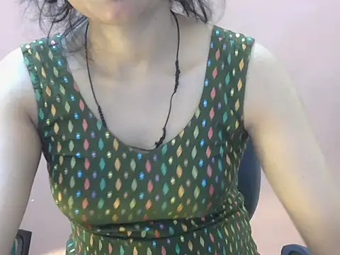 Cute Pihu01 online show from 02.15.26