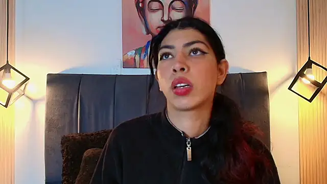 Cassie bloom online show from 11.20.25