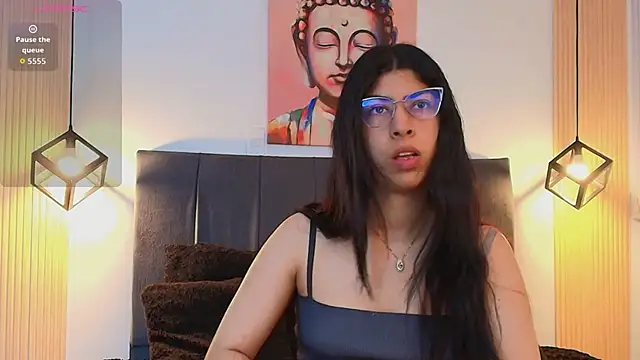 Cassie bloom online show from 11.27.25