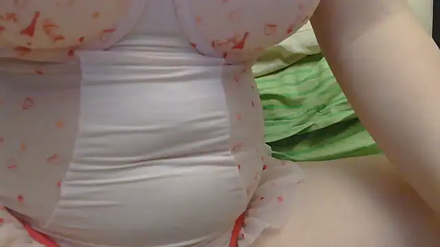 Snapshot of hotwifehalebora chatting on 11.04.25 hotwifehalebora online show from 11.04.25