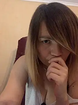Ella Pearlie online show from 03.06.25