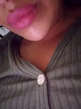 Sexlove1xo online show from 10.07.25