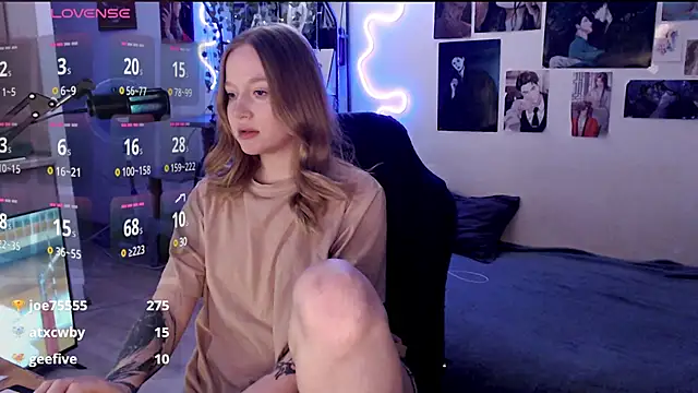 Snapshot of lissallor_ chatting on 03.01.25 lissallor online show from 03.01.25