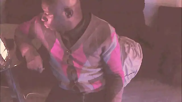 Snapshot of Fuckmehardandcloudy chatting on 02.01.26 Fuckmehardandcloudy online show from 02.01.26