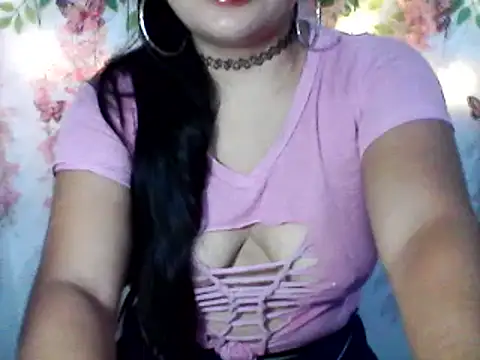 Snapshot of shashel5 chatting on 03.21.25 shashel5 online show from 03.21.25