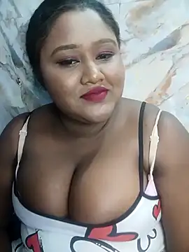 Snapshot of horny_diana chatting on 02.01.26 horny diana online show from 02.01.26