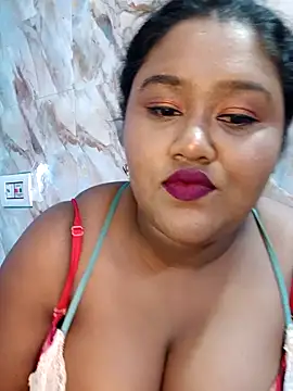 Snapshot of horny_diana chatting on 02.26.26 horny diana online show from 02.26.26