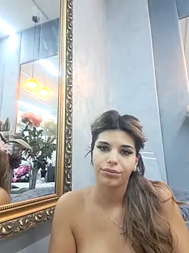 Bella Posh online show from 10.19.25