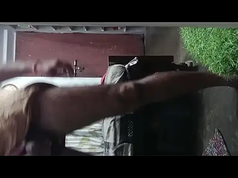 Snapshot of longsexji chatting on 11.05.25 longsexji online show from 11.05.25