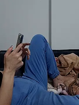 BUSE8821 online show from 10.30.25