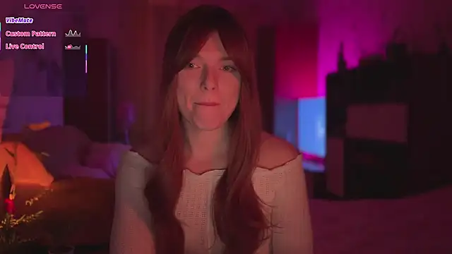 CherryRed Girl online show from 04.09.26