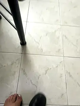 Snapshot of Megan-01- chatting on 10.03.25 Megan-01- online show from 10.03.25