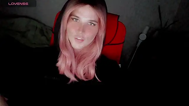 Snapshot of hellenspellman chatting on 09.16.25 hellenspellman online show from 09.16.25