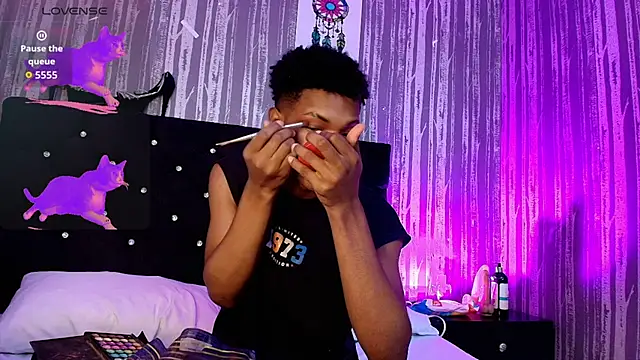 khler Angelis online show from 11.29.25