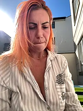 YNA ELLA online show from 10.06.25