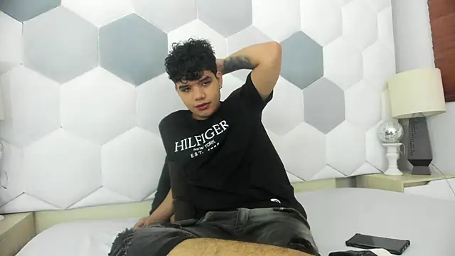 Axel Forte online show from 02.04.26