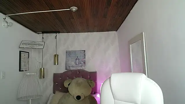 genesish  online show from 09.25.25