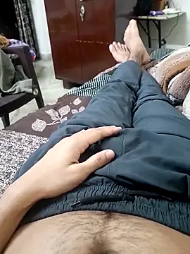 Delhi BoyBigcock online show from 02.24.25