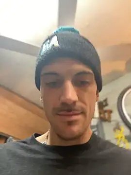 Snapshot of Polaroid_White chatting on 10.30.25 Polaroid White online show from 10.30.25