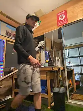 Snapshot of Polaroid_White chatting on 11.01.25 Polaroid White online show from 11.01.25