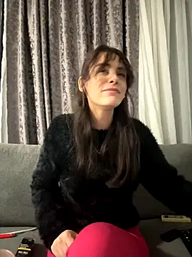 Snapshot of Mazzekyn chatting on 10.04.25 Mazzekyn online show from 10.04.25