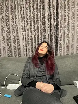 Snapshot of Mazzekyn chatting on 11.06.25 Mazzekyn online show from 11.06.25