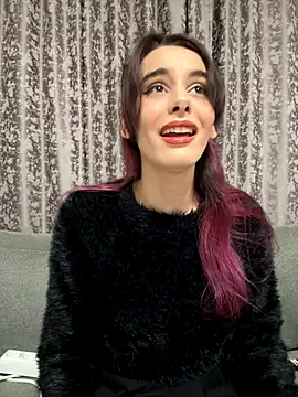 Snapshot of Mazzekyn chatting on 11.07.25 Mazzekyn online show from 11.07.25