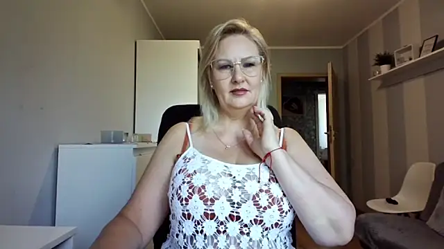 DianaLive online show from 07.02.26