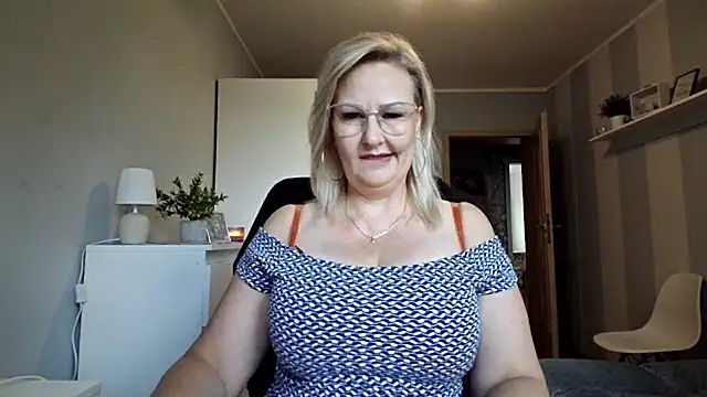 DianaLive online show from 07.08.26