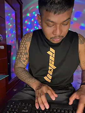 Snapshot of Saipuer31 chatting on 02.24.26 Saipuer31 online show from 02.24.26