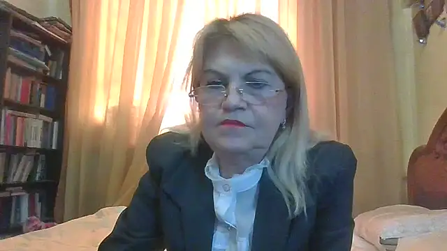 Heidi-Helga online show from 03.05.25