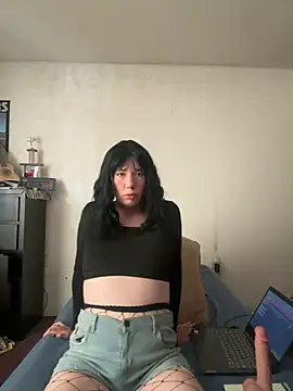 69lunafemboy69 online show from 02.23.25