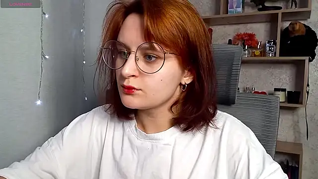 Sonya mikki online show from 02.28.25