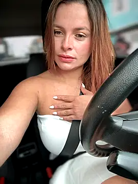 gynna kimera online show from 10.27.25