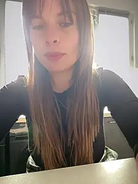 Snapshot of gynna_kimera chatting on 05.19.26 gynna kimera online show from 05.19.26