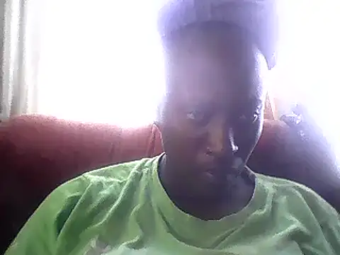 Snapshot of LoveDropss chatting on 02.26.25 LoveDropss online show from 02.26.25