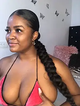 Snapshot of ValerieBlakee chatting on 03.21.25 ValerieBlakee online show from 03.21.25