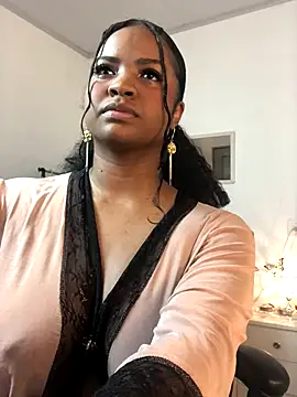 Snapshot of ValerieBlakee chatting on 10.05.25 ValerieBlakee online show from 10.05.25