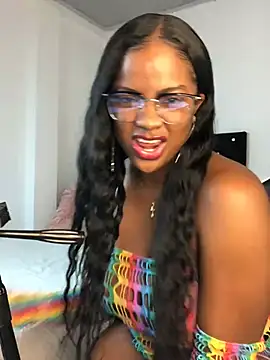 Snapshot of ValerieBlakee chatting on 05.02.26 ValerieBlakee online show from 05.02.26