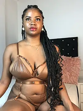 Snapshot of ValerieBlakee chatting on 07.26.26 ValerieBlakee online show from 07.26.26