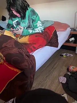 Snapshot of Tightassslut18 chatting on 02.23.25 Tightassslut18 online show from 02.23.25