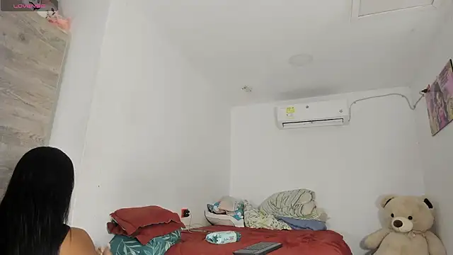 flor herrera01 online show from 03.10.26