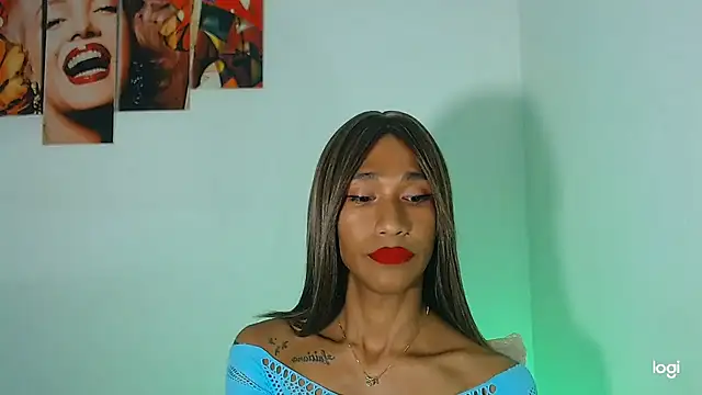 Snapshot of red_veltet chatting on 09.29.25 red veltet online show from 09.29.25