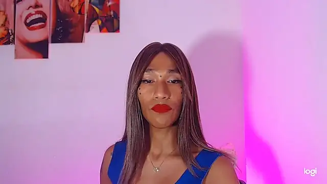 Snapshot of red_veltet chatting on 10.02.25 red veltet online show from 10.02.25