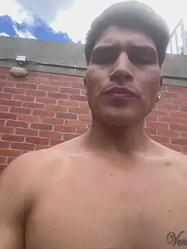 Snapshot of MaxxxSteil chatting on 10.09.25 MaxxxSteil online show from 10.09.25