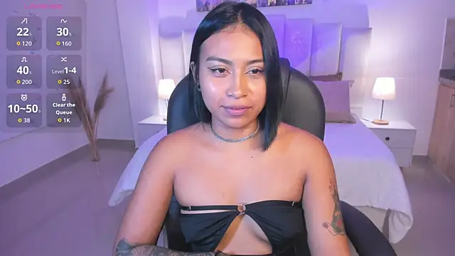 Ivyy Moon  online show from 01.12.26