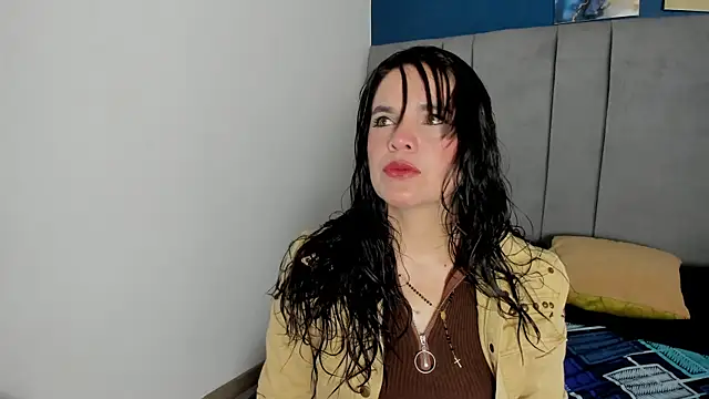 laura hotties online show from 09.25.25