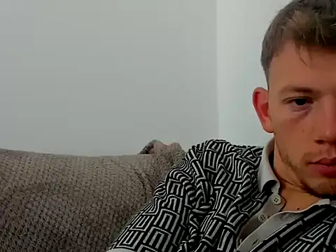 Snapshot of hotblondeguy69 chatting on 10.22.25 hotblondeguy69 online show from 10.22.25