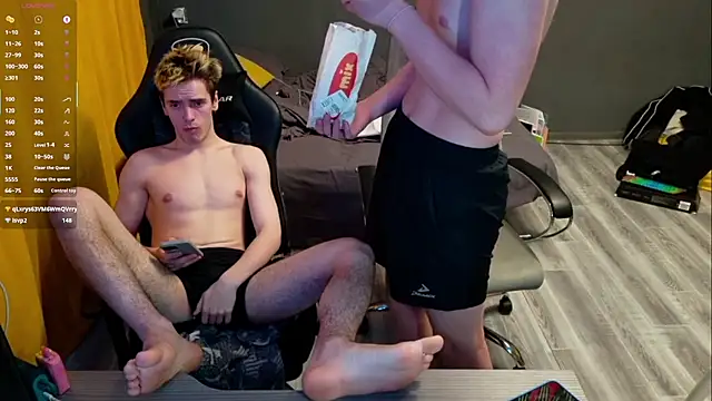 TaylerSigma online show from 02.27.25